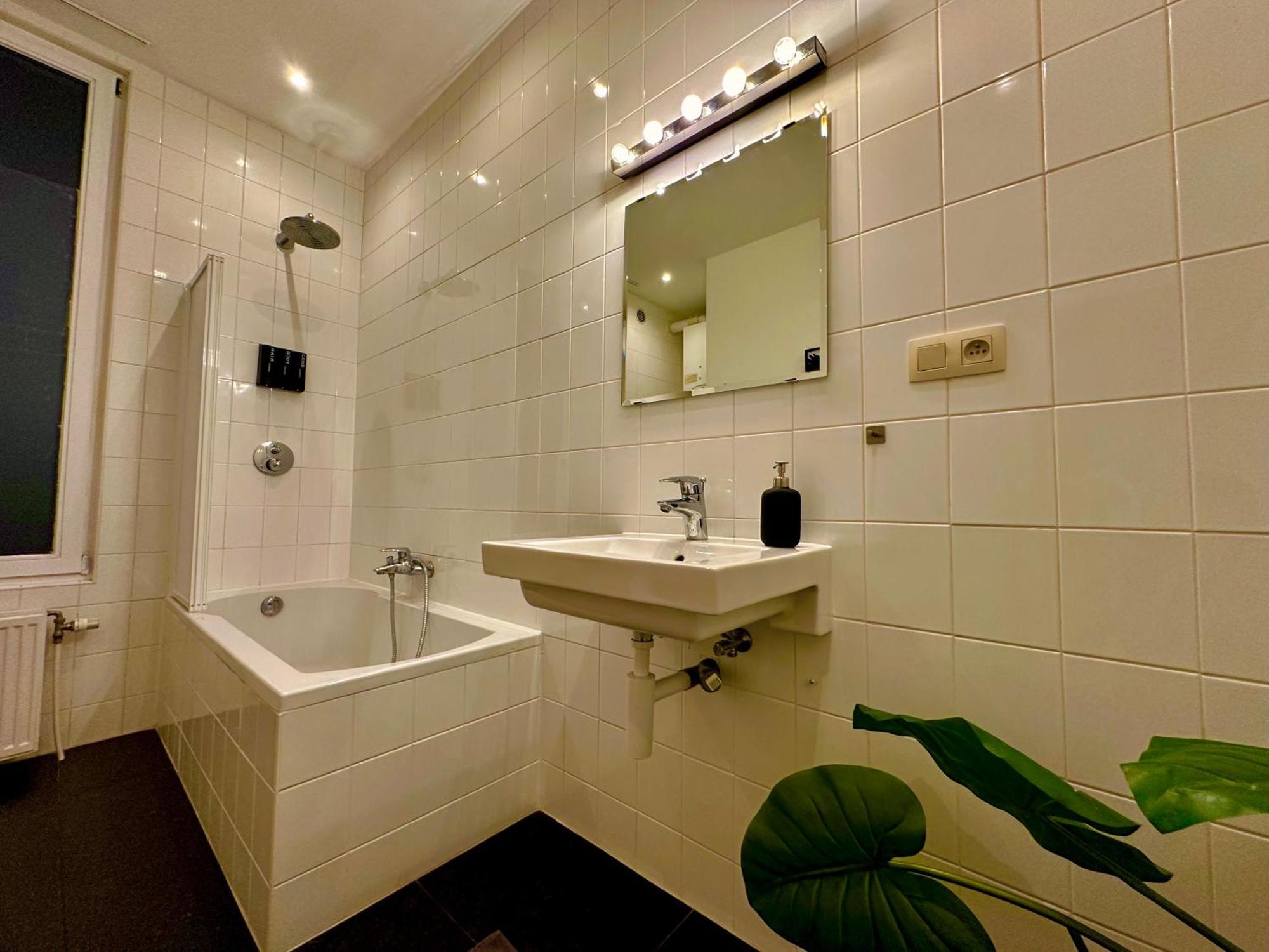 Luxury Suites Museum By Rikas Hotels Antwerpen Eksteriør billede