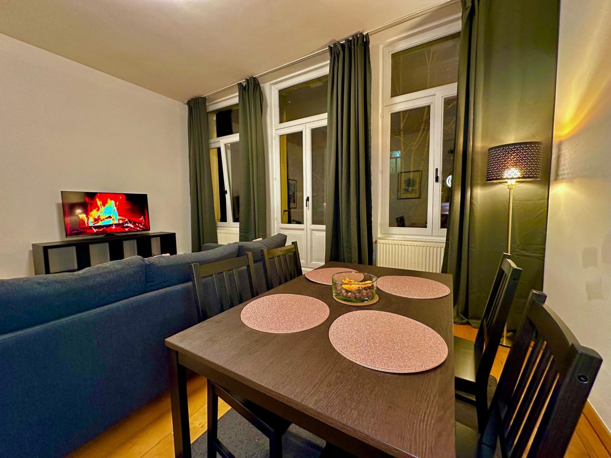 Luxury Suites Museum By Rikas Hotels Antwerpen Eksteriør billede